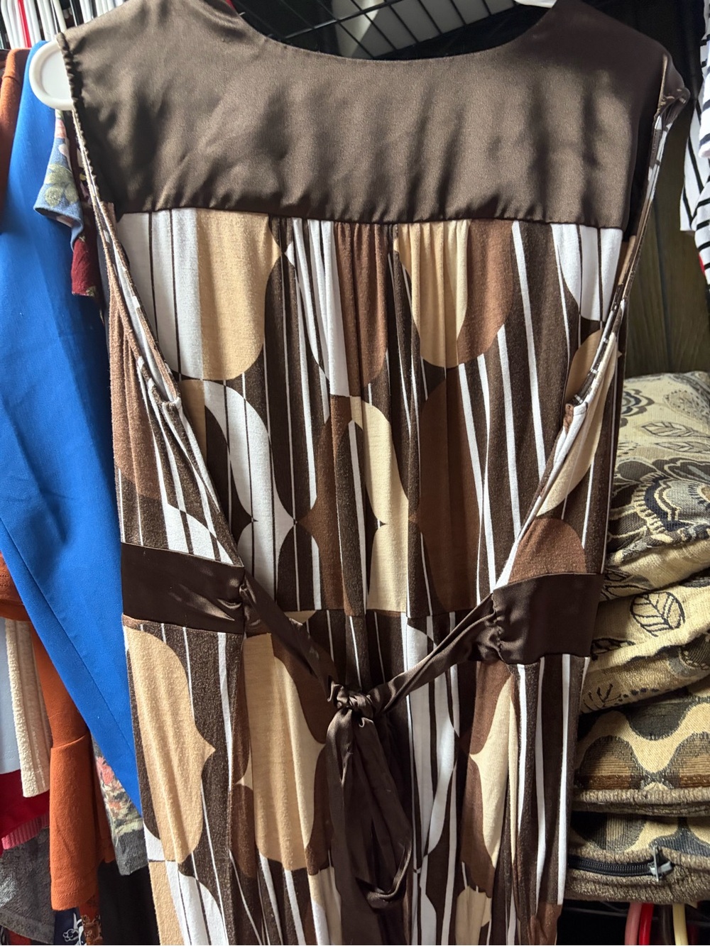 Apt. 9 Brown, Cream & Tan Geometric Top - Picture 4 of 4